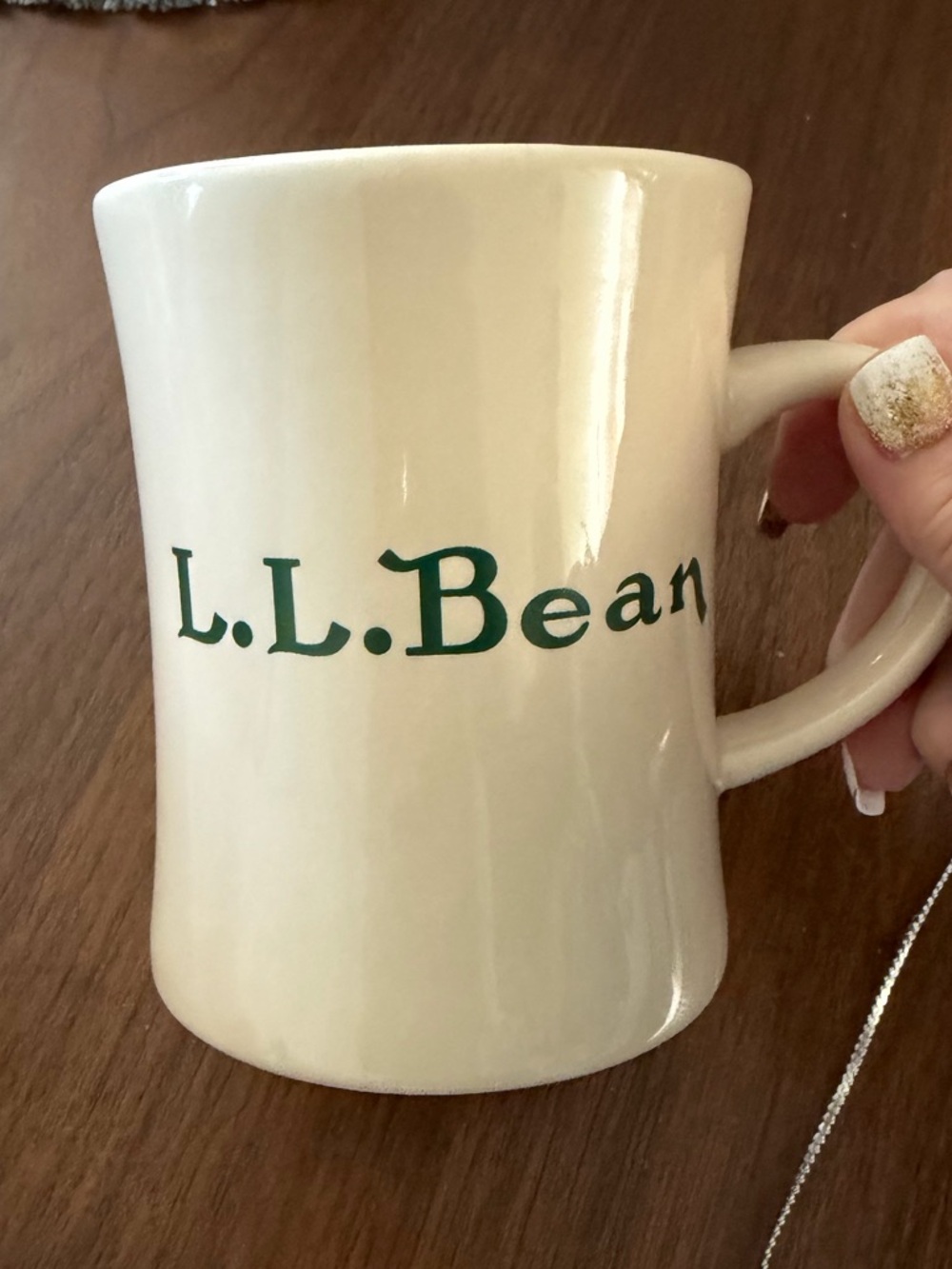 L.L. Bean 16oz ceramic coffee mug featuring off-white finish hunter green. EUC